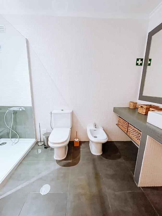 Oursea - Sea View With Pool - Fully Renewed 2022 Lejlighed Albufeira Eksteriør billede