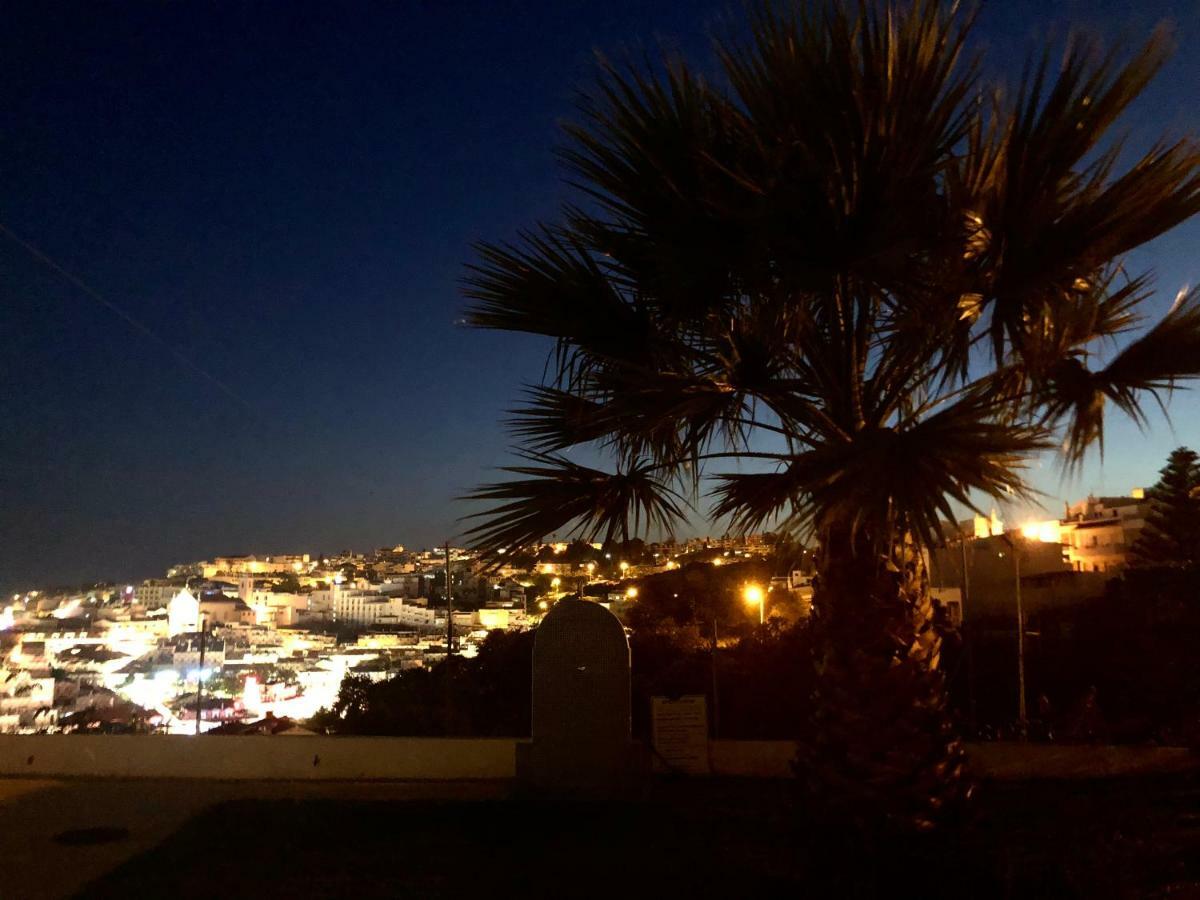 Oursea - Sea View With Pool - Fully Renewed 2022 Lejlighed Albufeira Eksteriør billede